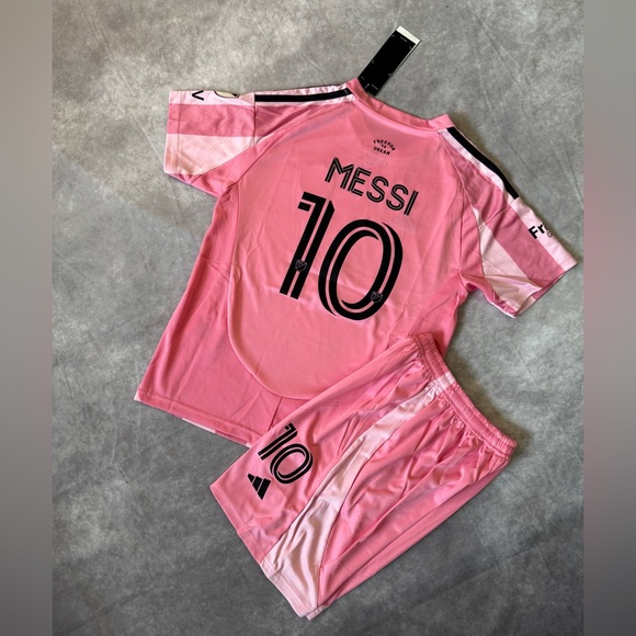 Inter Miami 10 Messi set for Kids - Picture 4 of 7